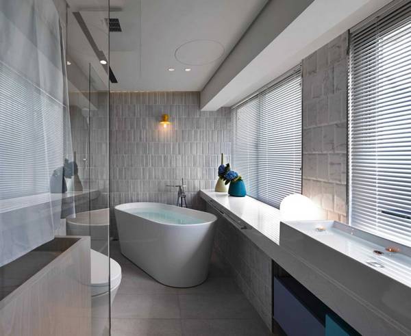 Ванная комната «Waterfrom» - интерьер с необычными решениями - фото