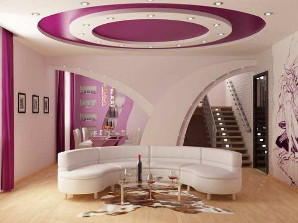 Какой потолок выбрать для гостиной: стиль, практичность, привлекательность - фото
