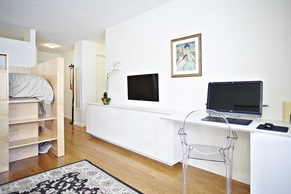 Современный интерьер небольшой квартиры «Livesly» в скандинавском стиле - фото